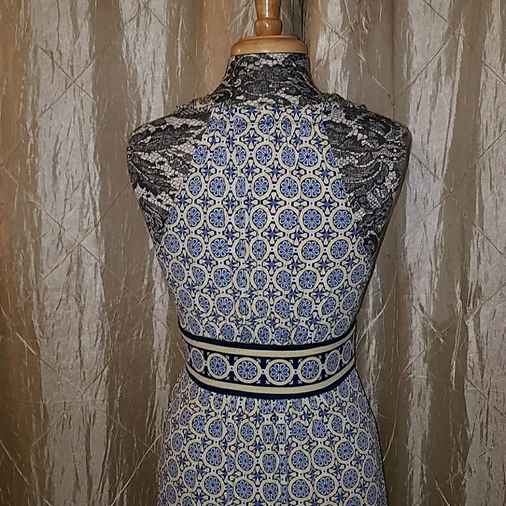 Max Studio blue patterned dress, size M - Picture 4 of 5
